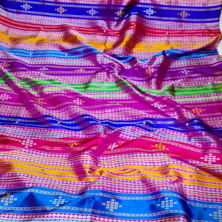 Soothing Berhampuri Double Palla Silk Saree