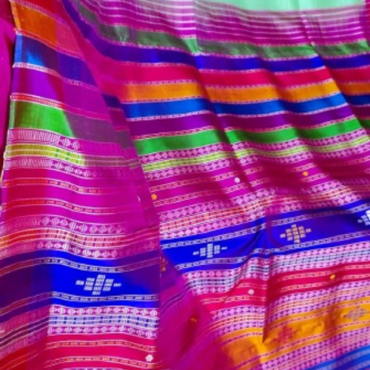 Soothing Berhampuri Double Palla Silk Saree